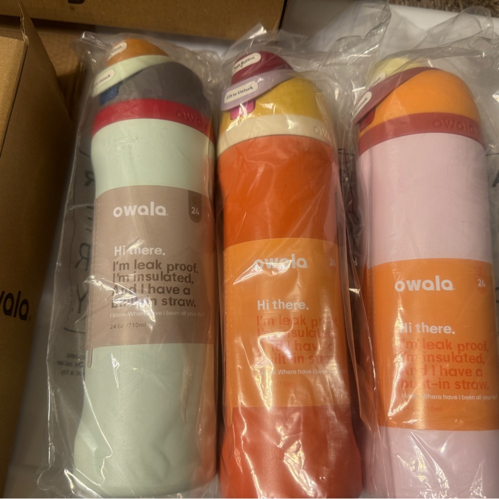 Owala Insulated Water Bottle - Mint, Orange, Pink